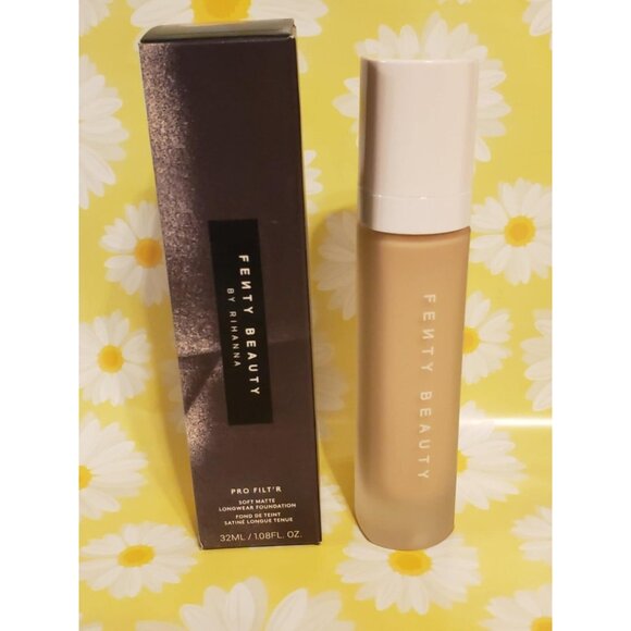 Fenty Beauty by Rihanna Pro Filt'R Soft Matte Longwear Foundation 230 New In Box - Picture 1 of 6